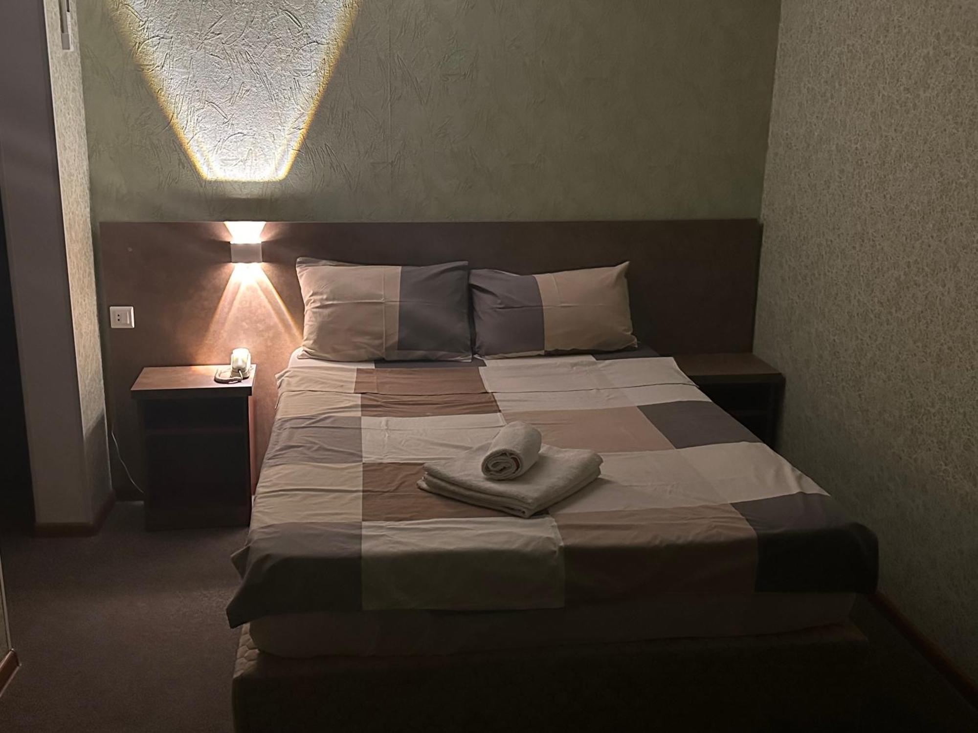 Imeri Park Hotel Kutaisi Eksteriør billede
