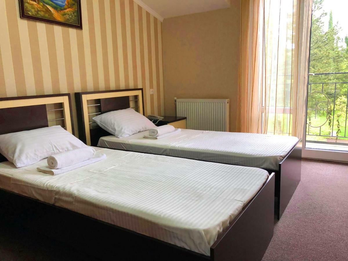 Imeri Park Hotel Kutaisi Eksteriør billede
